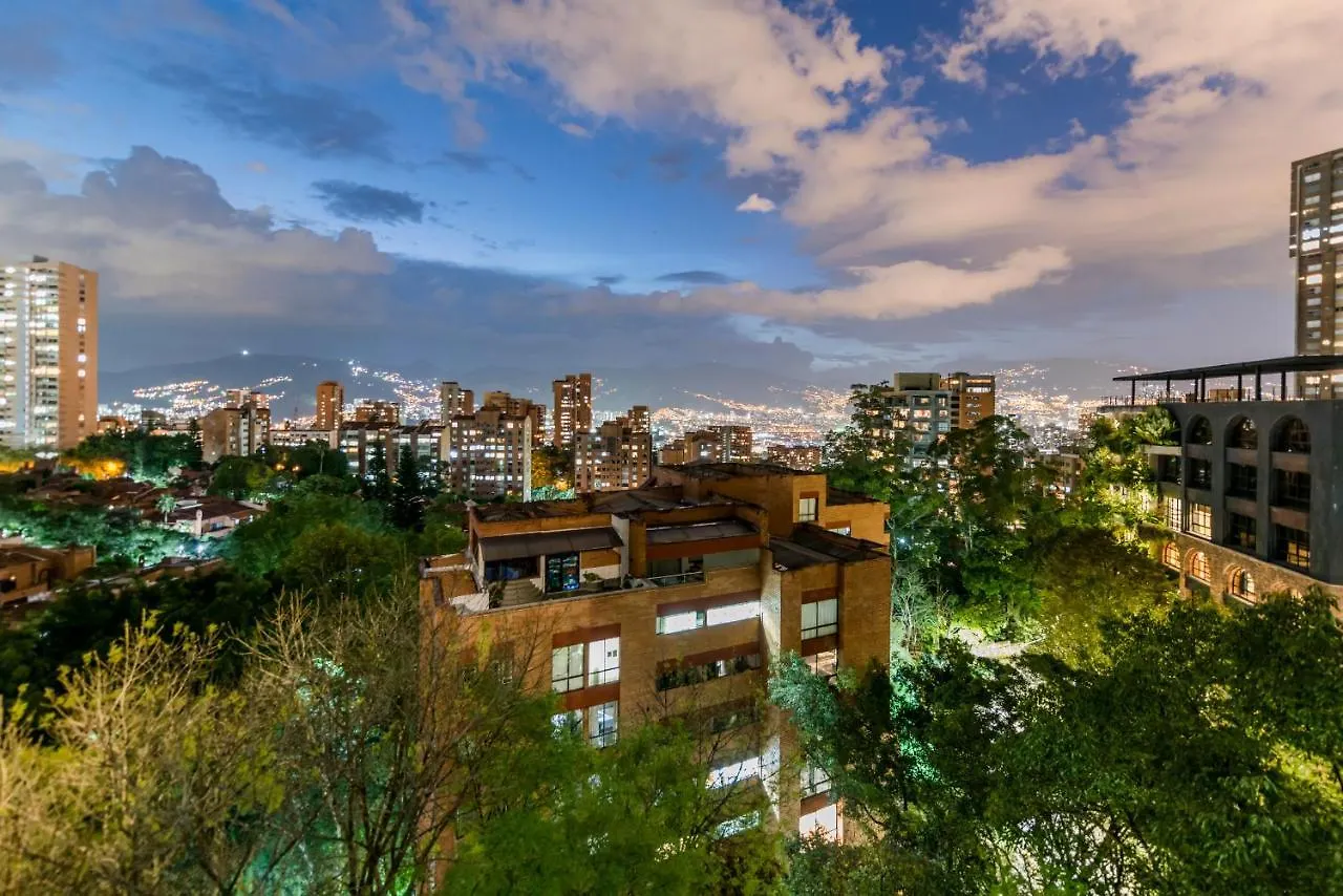 מדיין Lettera Hotel