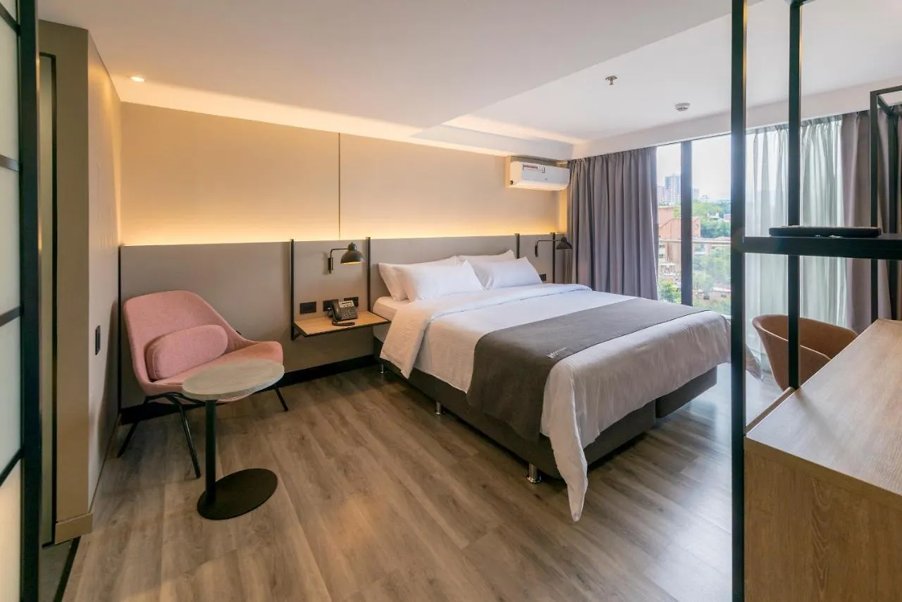 מדיין Lettera Hotel
