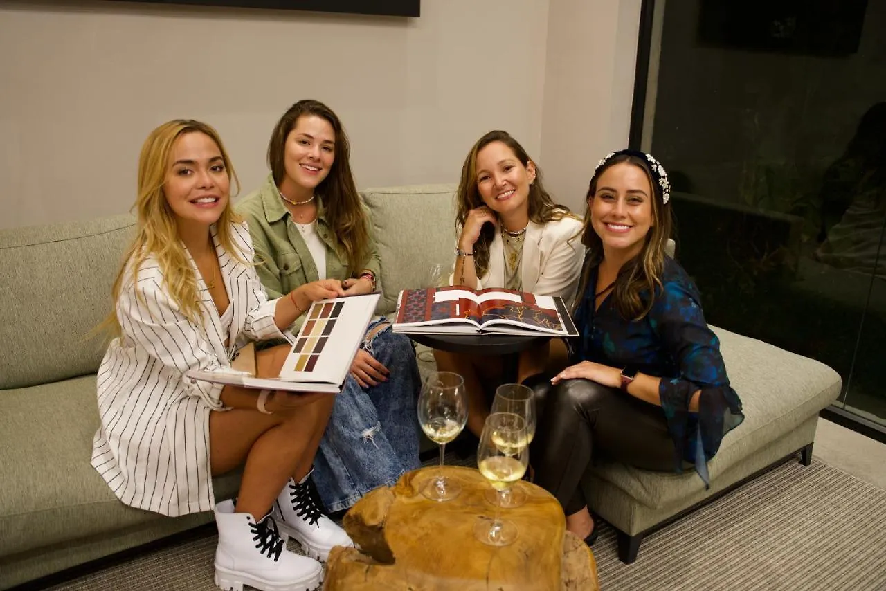 מדיין Lettera Hotel