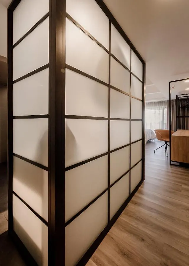 Lettera Hotel 메딜린