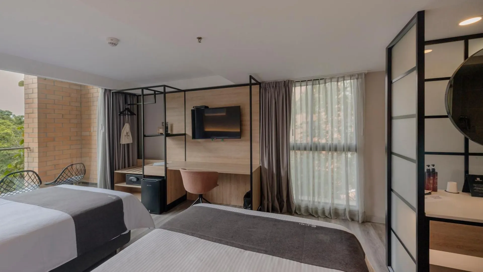 Lettera Hotel Medellín 4*,