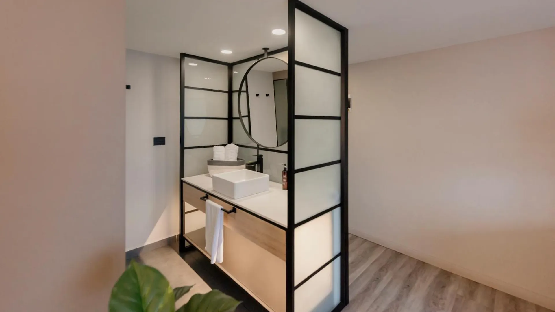 Lettera Hotel Medellín 4*,
