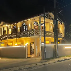 Hotel Rivinson **